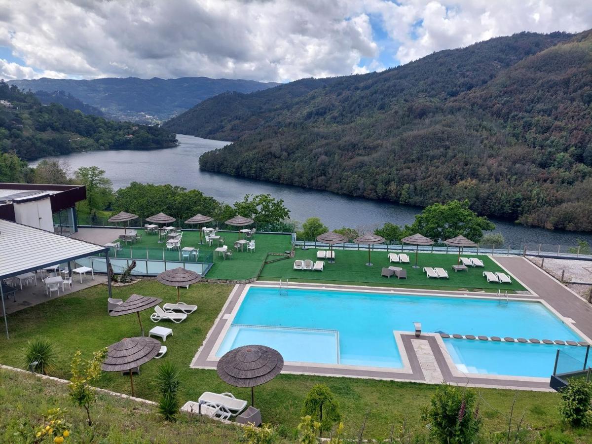 Dobau Casas Otel Vieira do Minho Dış mekan fotoğraf